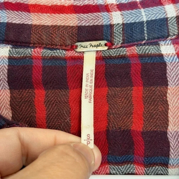FREE PEOPLE Women’s Red Blue Plaid Embroidered HiLow Button Down Top Shirt Small - Picture 7 of 10